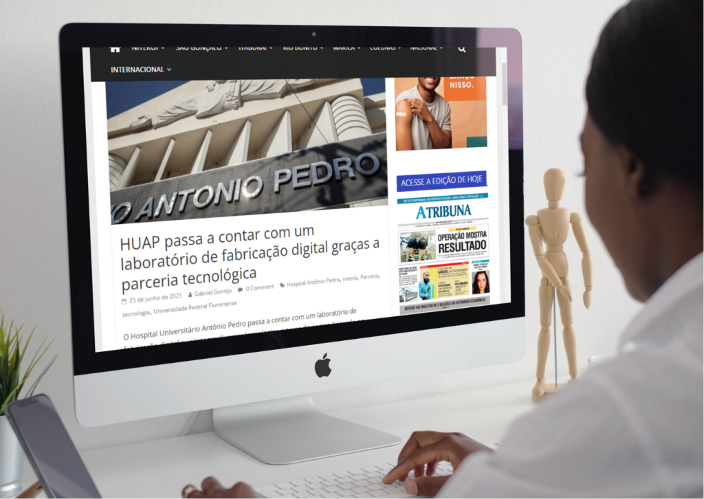 Imagem ilustrativa feita pela equipe de mídias do Health,Science & Education Lab da matéria postada pelo jornal digital Atribunarj sobre o novo laboratório do Hospital Universitário Antônio Pedro